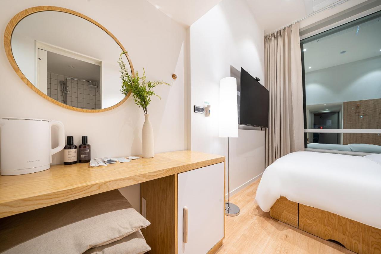 Aank Hotel Hongdae Seoul Exteriör bild