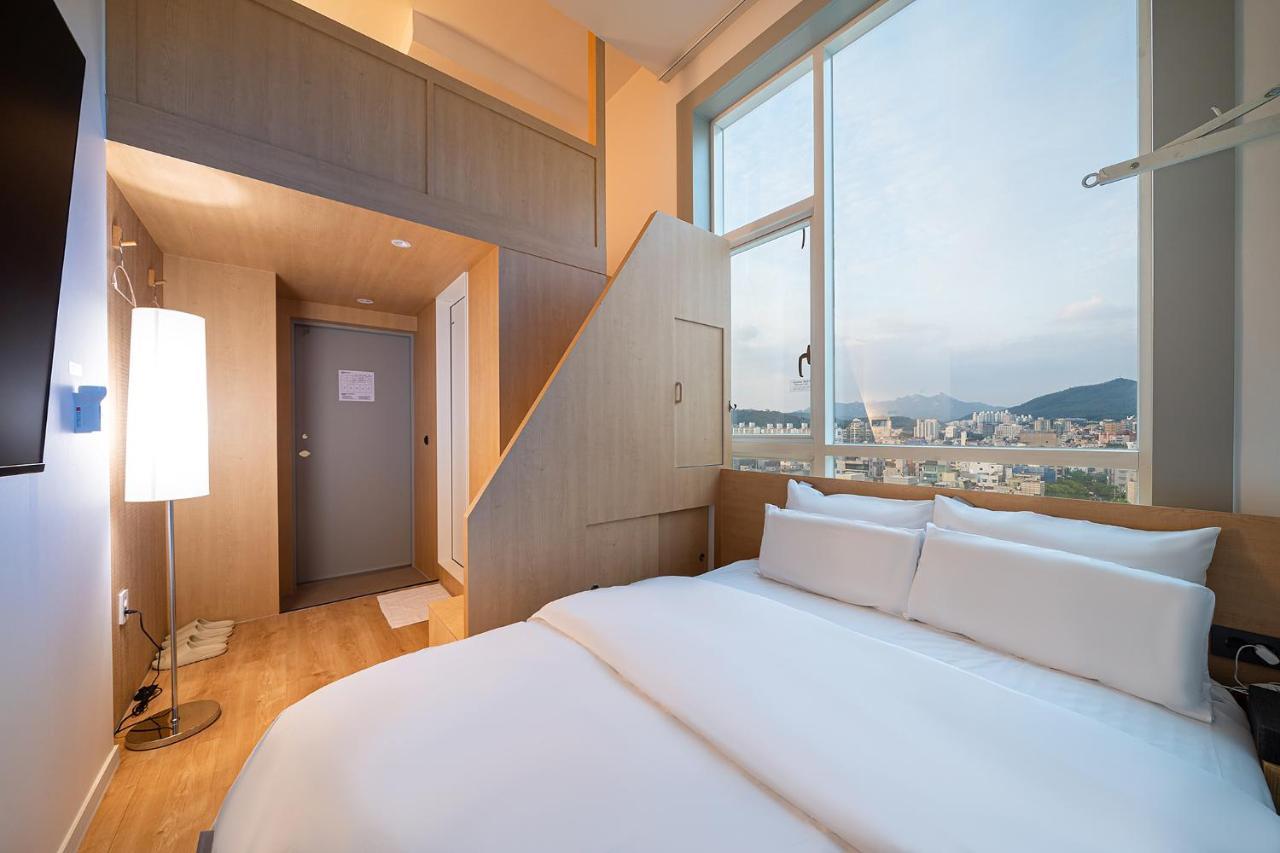 Aank Hotel Hongdae Seoul Exteriör bild